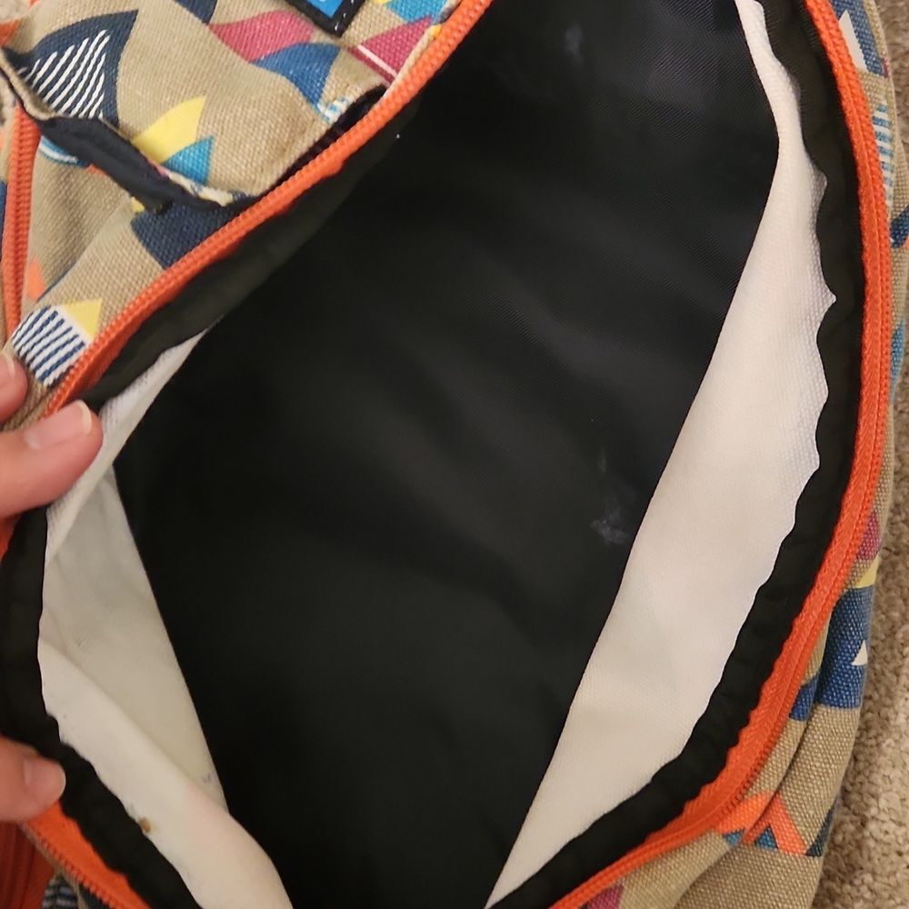 KAVU "Range" Patterned Sling Rope Bag - Picture 7 of 12
